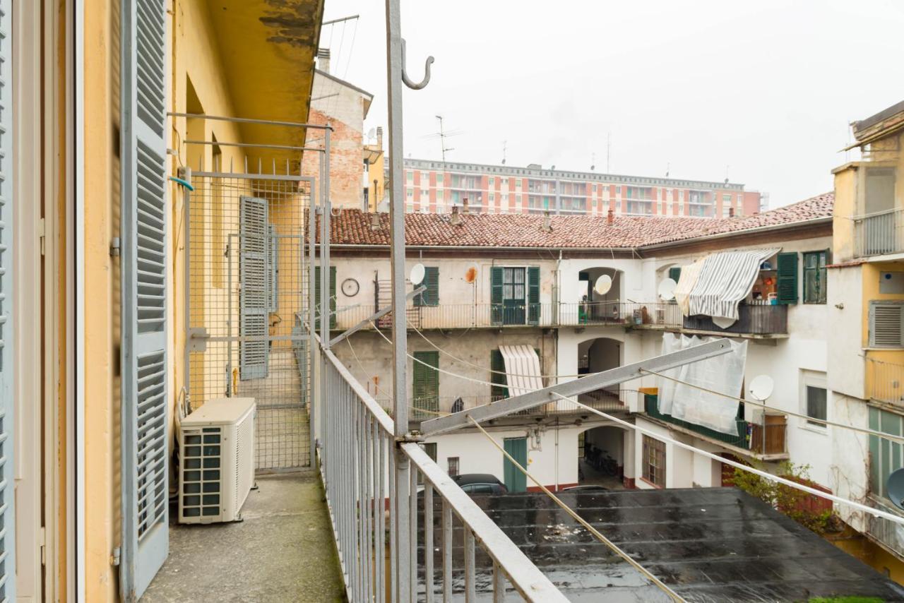 Alessandria Central Apt 10Min Walk Central Station Exterior photo